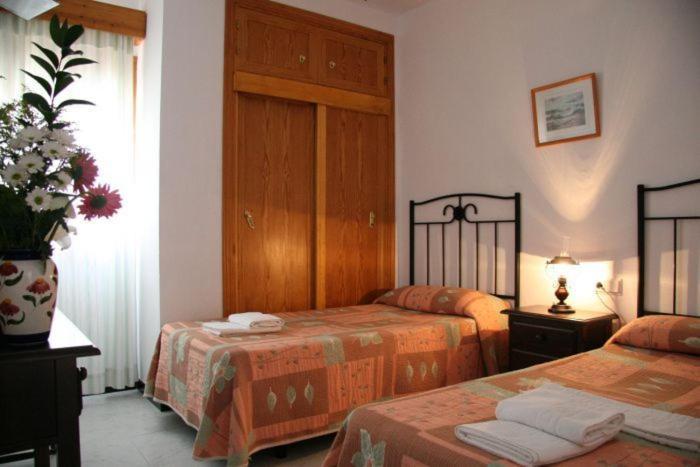 Hostal Torre De Guzman Conil De La Frontera Bagian luar foto